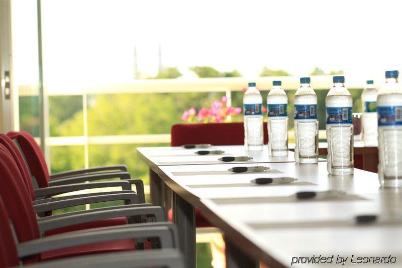 Hotel La Venta Inn Villahermosa Konforlar fotoğraf